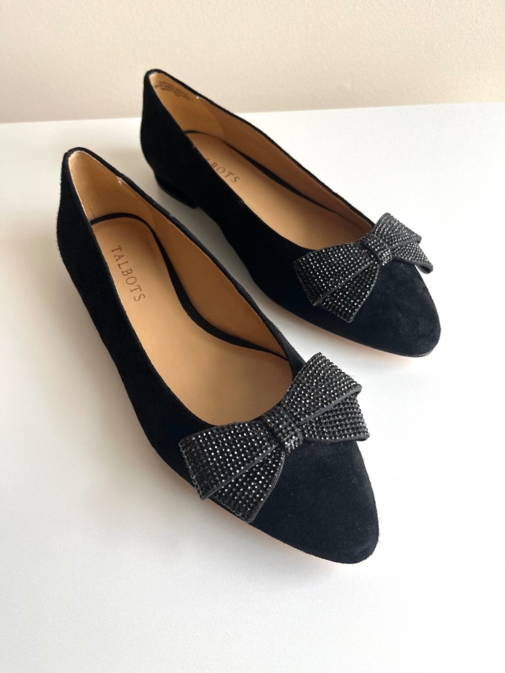NEW Talbots Edison Bow Suede Flats Women's Size 7M Black Classic Ballet Flat